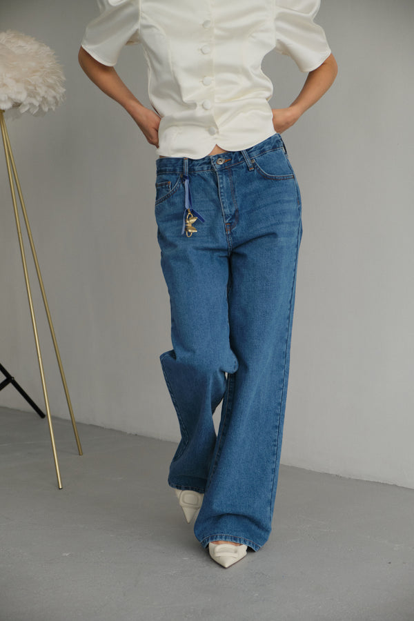 Basic Jeans